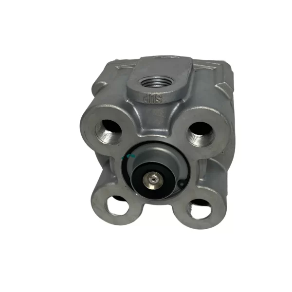 170.065104 R12 RELAY VALVE