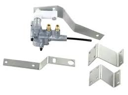 171.H00450CE LEVELING VALVE